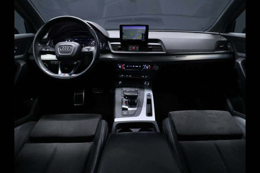 Audi Q5 2.0 TFSI quattro Sport S Line [SCHUIFKANTELDAK, APPLE CARPLAY, ANDROID, STOELVERWARMING, ELEKTRISCHE STOEL, LED, CRUISE CONTROL, NAVIGATIE, PDC ACHTER, CLIMATE, ELEKTRISCHE ACHTERKLEP, S LINE, NIEUWSTAAT]