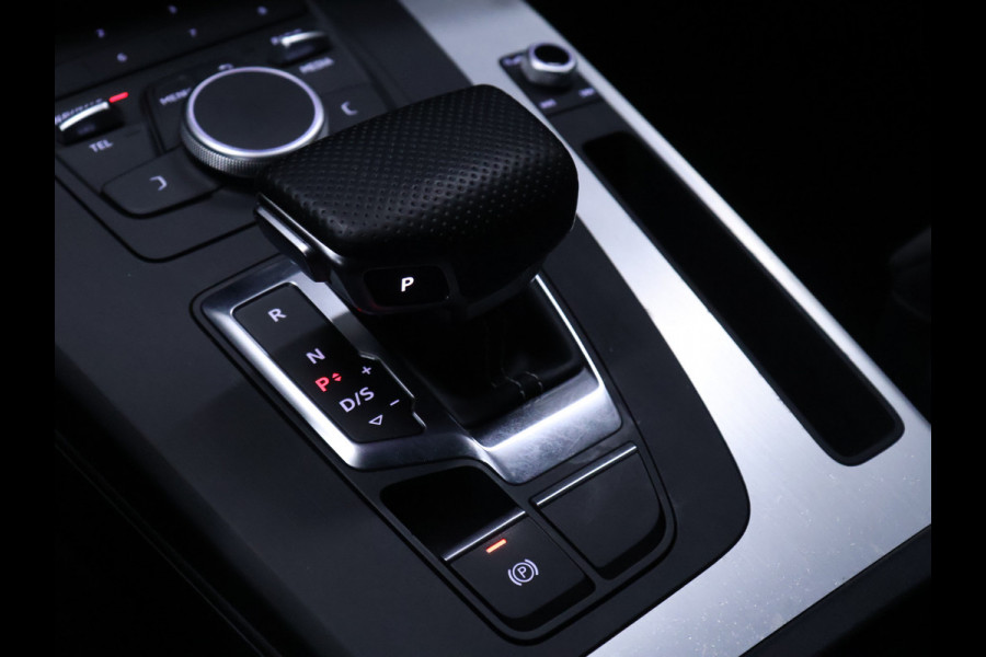 Audi Q5 2.0 TFSI quattro Sport S Line [SCHUIFKANTELDAK, APPLE CARPLAY, ANDROID, STOELVERWARMING, ELEKTRISCHE STOEL, LED, CRUISE CONTROL, NAVIGATIE, PDC ACHTER, CLIMATE, ELEKTRISCHE ACHTERKLEP, S LINE, NIEUWSTAAT]