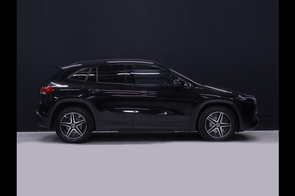 Mercedes-Benz EQA 250 Business Solution AMG 67 kWh [ADAPTIVE CRUISE, APPLE CARPLAY, ANDROID, STOELVERWARMING, CAMERA, LED, PDC V+A, NAVIGATIE, CLIMATE, DIGITAL DASH, ELEKTRISCHE ACHTERKLEP, KEYLESS START, DODEHOEKASSISTENT, AMG, NIEUWSTAAT]