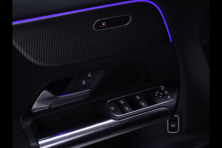 Mercedes-Benz EQA 250 Business Solution AMG 67 kWh [ADAPTIVE CRUISE, APPLE CARPLAY, ANDROID, STOELVERWARMING, CAMERA, LED, PDC V+A, NAVIGATIE, CLIMATE, DIGITAL DASH, ELEKTRISCHE ACHTERKLEP, KEYLESS START, DODEHOEKASSISTENT, AMG, NIEUWSTAAT]