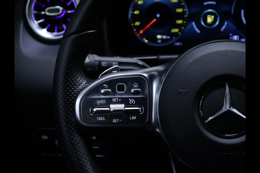 Mercedes-Benz EQA 250 Business Solution AMG 67 kWh [ADAPTIVE CRUISE, APPLE CARPLAY, ANDROID, STOELVERWARMING, CAMERA, LED, PDC V+A, NAVIGATIE, CLIMATE, DIGITAL DASH, ELEKTRISCHE ACHTERKLEP, KEYLESS START, DODEHOEKASSISTENT, AMG, NIEUWSTAAT]