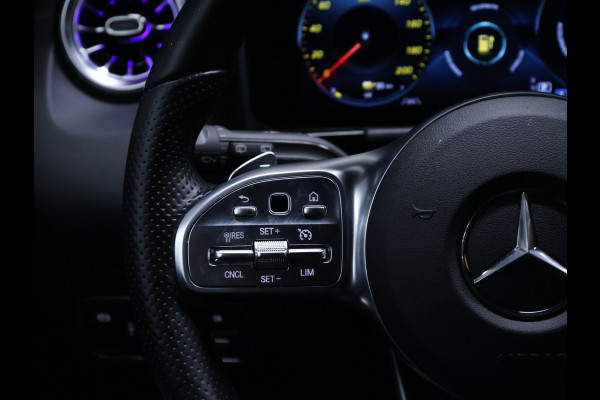 Mercedes-Benz EQA 250 Business Solution AMG 67 kWh [ADAPTIVE CRUISE, APPLE CARPLAY, ANDROID, STOELVERWARMING, CAMERA, LED, PDC V+A, NAVIGATIE, CLIMATE, DIGITAL DASH, ELEKTRISCHE ACHTERKLEP, KEYLESS START, DODEHOEKASSISTENT, AMG, NIEUWSTAAT]