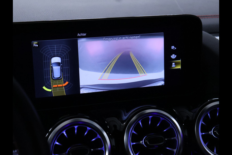 Mercedes-Benz EQA 250 Business Solution AMG 67 kWh [ADAPTIVE CRUISE, APPLE CARPLAY, ANDROID, STOELVERWARMING, CAMERA, LED, PDC V+A, NAVIGATIE, CLIMATE, DIGITAL DASH, ELEKTRISCHE ACHTERKLEP, KEYLESS START, DODEHOEKASSISTENT, AMG, NIEUWSTAAT]