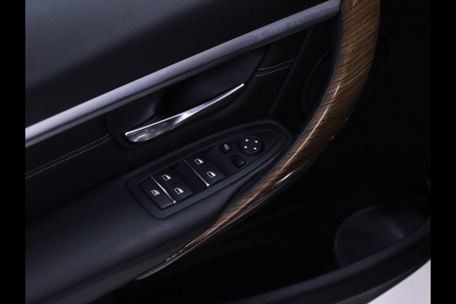 BMW 3 Serie Touring 318i Luxury Edition [SCHUIFKANTELDAK, APPLE CARPLAY, MEMORY SEATS, STOELVERWARMING, 360 CAMERA, VOL LEDER, PDC V+A, NAVIGATIE PROFESSIONAL, CLIMATE, ELEKTRISCHE ACHTERKLEP, LED, KEYLESS START, HIFI SOUND, NIEUWS