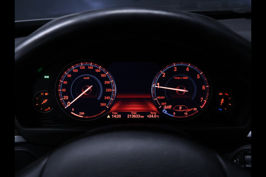 BMW 3 Serie Touring 318i Luxury Edition [SCHUIFKANTELDAK, APPLE CARPLAY, MEMORY SEATS, STOELVERWARMING, 360 CAMERA, VOL LEDER, PDC V+A, NAVIGATIE PROFESSIONAL, CLIMATE, ELEKTRISCHE ACHTERKLEP, LED, KEYLESS START, HIFI SOUND, NIEUWS