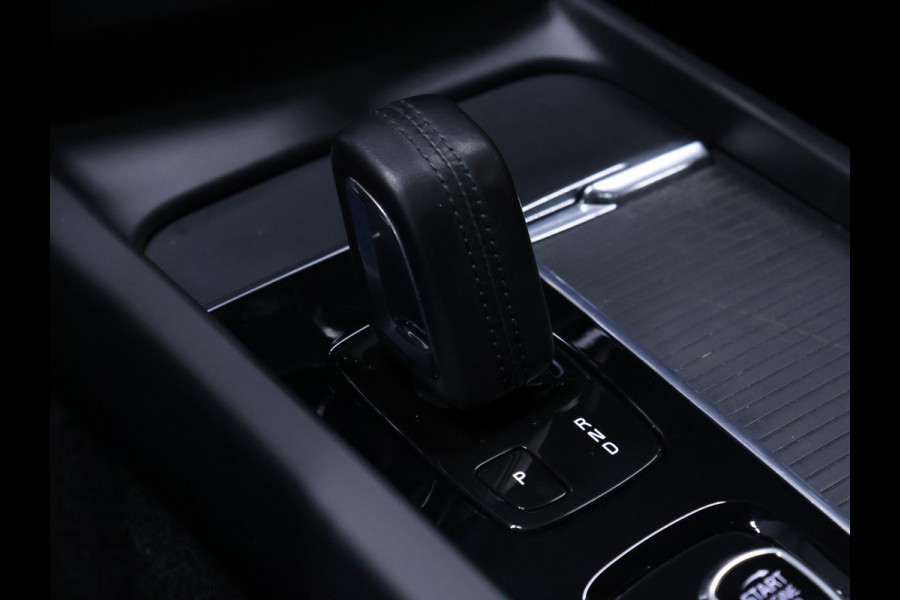 Volvo XC60 2.0 T6 Plug-in hybrid AWD Inscription [ADAPTIVE CRUISE, SCHUIFKANTELDAK, APPLE CARPLAY, ANDROID, MEMORY SEATS, STOELVERWARMING, VOL LEDER, LED, PDC ACHTER, CLIMATE, DRAADLOZE OPLADER, ELEKTRISCHE ACHTERKLEP, KEYLESS ENTRY, DIGITA