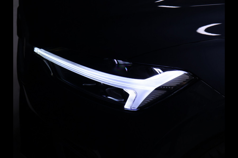 Volvo XC60 2.0 T6 Plug-in hybrid AWD Inscription [ADAPTIVE CRUISE, SCHUIFKANTELDAK, APPLE CARPLAY, ANDROID, MEMORY SEATS, STOELVERWARMING, VOL LEDER, LED, PDC ACHTER, CLIMATE, DRAADLOZE OPLADER, ELEKTRISCHE ACHTERKLEP, KEYLESS ENTRY, DIGITA