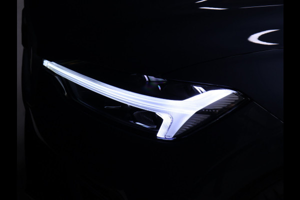 Volvo XC60 2.0 T6 Plug-in hybrid AWD Inscription [ADAPTIVE CRUISE, SCHUIFKANTELDAK, APPLE CARPLAY, ANDROID, MEMORY SEATS, STOELVERWARMING, VOL LEDER, LED, PDC ACHTER, CLIMATE, DRAADLOZE OPLADER, ELEKTRISCHE ACHTERKLEP, KEYLESS ENTRY, DIGITA