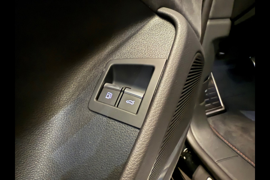 Audi Q8 60 TFSI e quattro S Line Comp Pano|RS Seat|HuD|B&O