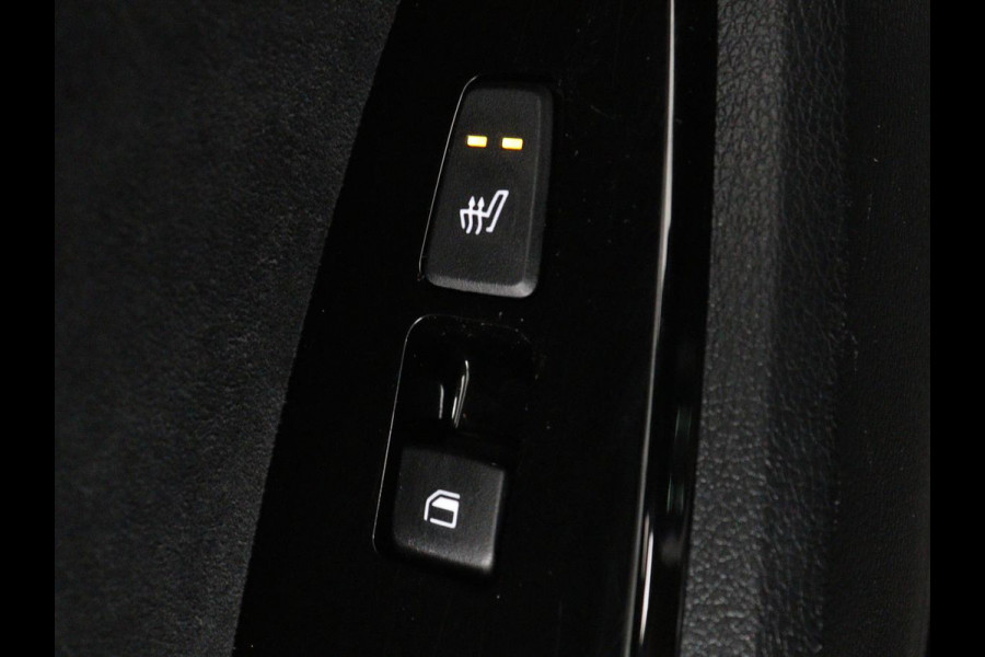 Kia Sportage 1.6 T-GDi Hybrid GT-Line | Panoramadak | Trekhaak | Leder/Alcantara | Stoel & stuurverwarming | Adaptive cruise | Matrix LED | Camera | Carplay | Keyless | Achterbankverwarming