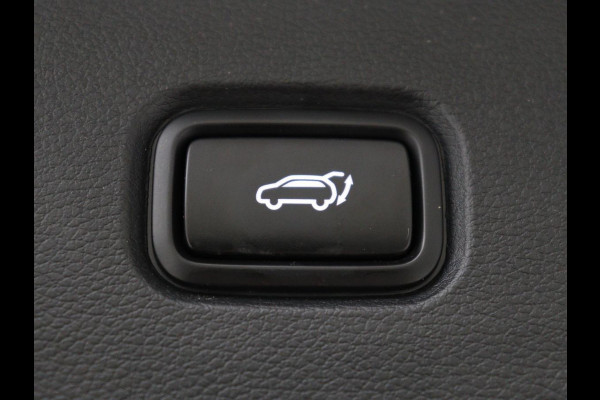 Kia Sportage 1.6 T-GDi Hybrid GT-Line | Panoramadak | Trekhaak | Leder/Alcantara | Stoel & stuurverwarming | Adaptive cruise | Matrix LED | Camera | Carplay | Keyless | Achterbankverwarming