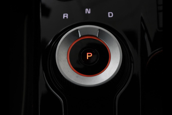 Kia Sportage 1.6 T-GDi Hybrid GT-Line | Panoramadak | Trekhaak | Leder/Alcantara | Stoel & stuurverwarming | Adaptive cruise | Matrix LED | Camera | Carplay | Keyless | Achterbankverwarming