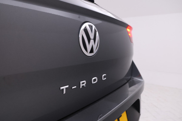 Volkswagen T-Roc 1.5 TSI Sport 150PK, Automaat, Apple carplay, Climate,