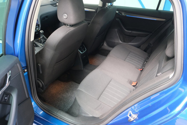 Škoda Octavia Combi 1.0 TSI Greentech Business Edition Plus - N.A.P. Airco, Cruise, Navi, PDC.