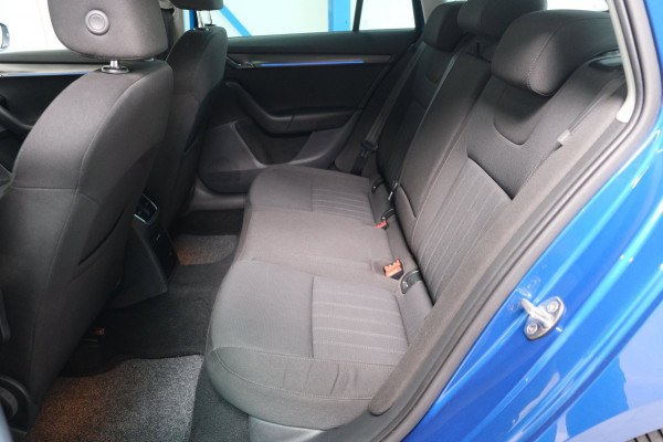 Škoda Octavia Combi 1.0 TSI Greentech Business Edition Plus - N.A.P. Airco, Cruise, Navi, PDC.