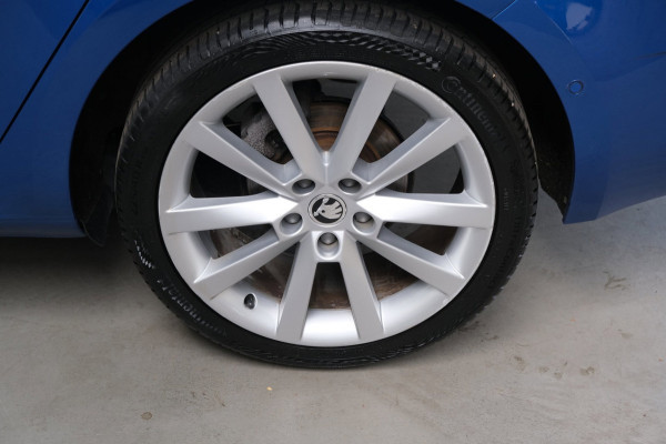 Škoda Octavia Combi 1.0 TSI Greentech Business Edition Plus - N.A.P. Airco, Cruise, Navi, PDC.
