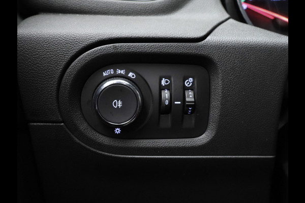Opel Grandland 1.6 Turbo Plug-In Hybrid Business Elegance Sport (APPLE CARPLAY,NAVI,CAMERA,CRUISE,GETINT,SPORTSTOELEN,LM VELGEN)