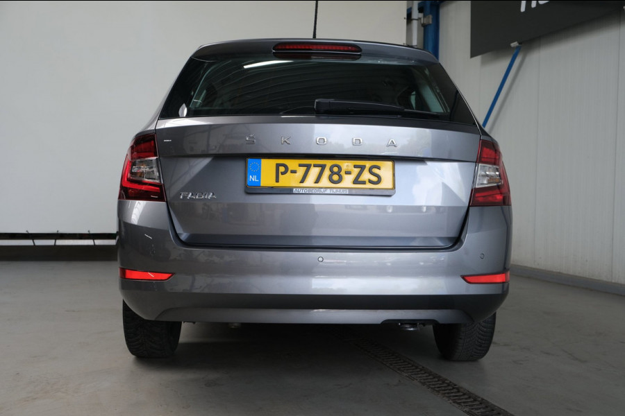 Škoda Fabia Combi 1.0 TSI Ambition - N.A.P. Airco, Cruise, PDC, Carplay, Navi.