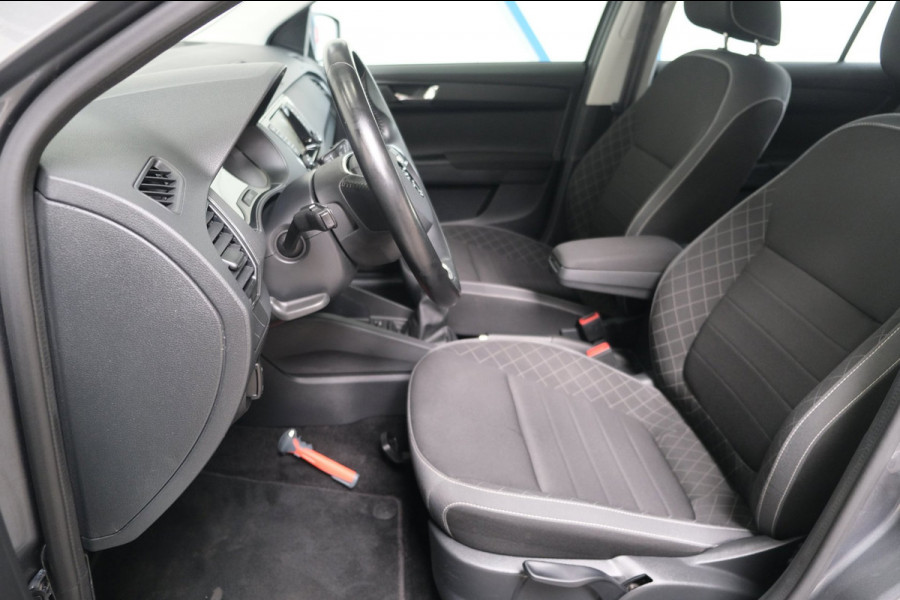 Škoda Fabia Combi 1.0 TSI Ambition - N.A.P. Airco, Cruise, PDC, Carplay, Navi.