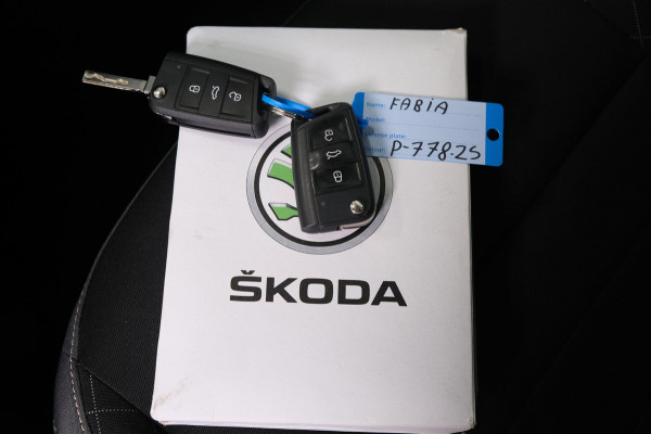 Škoda Fabia Combi 1.0 TSI Ambition - N.A.P. Airco, Cruise, PDC, Carplay, Navi.