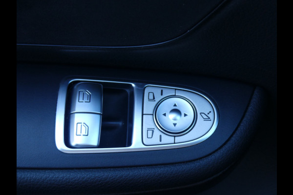Mercedes-Benz Eqv 300 L3 5 persoons Rolstoelvervoer invalide rolstoel LED/Camera/PDC