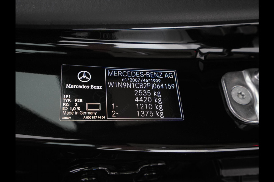 Mercedes-Benz EQA 350 4MATIC Luxury Line 67 kWh [ 3-Fase-11kW ]{SoH-94%} (INCL-BTW) *HEATPUMP | LEATHER | FULL-LED | BLINDSPOT | WIDESCREEN-DIGICOCKPIT | HEATED-SPORTSEATS | CAMERA | NAVI-FULLMAP | DAB | AMBIENTLIGHT | KEYLESS | LANE-ASSIST | 18''ALU*