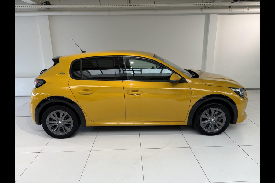 Peugeot e-208 EV Allure Pack 50 kWh | Apple Carplay/Android Auto | Camera