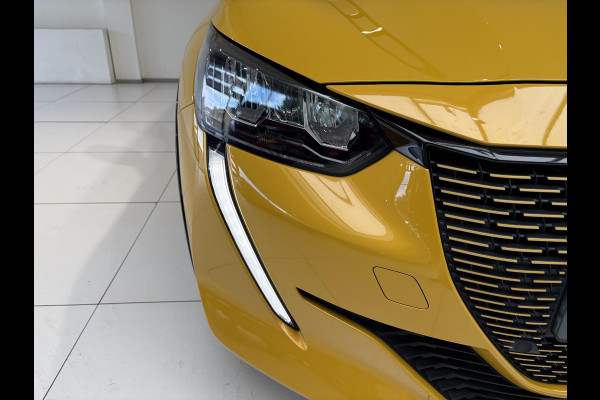 Peugeot e-208 EV Allure Pack 50 kWh | Apple Carplay/Android Auto | Camera