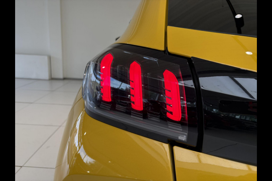 Peugeot e-208 EV Allure Pack 50 kWh | Apple Carplay/Android Auto | Camera