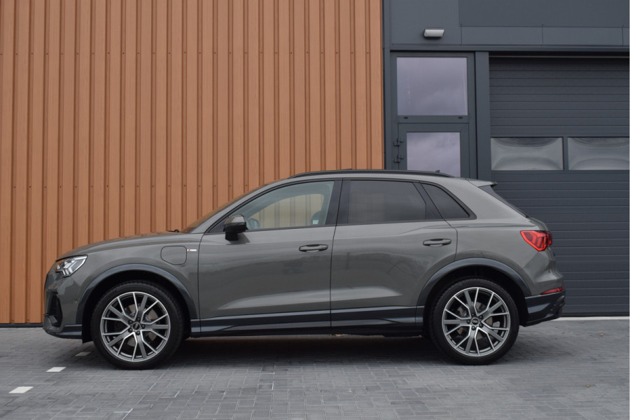 Audi Q3 45 TFSI e S-line | Pano | Leer | B&O | 360 camera | Trekhaak | LED | 20"