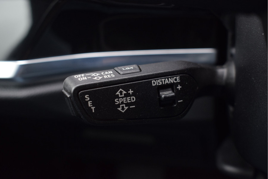 Audi Q3 45 TFSI e S-line | Pano | Leer | B&O | 360 camera | Trekhaak | LED | 20"