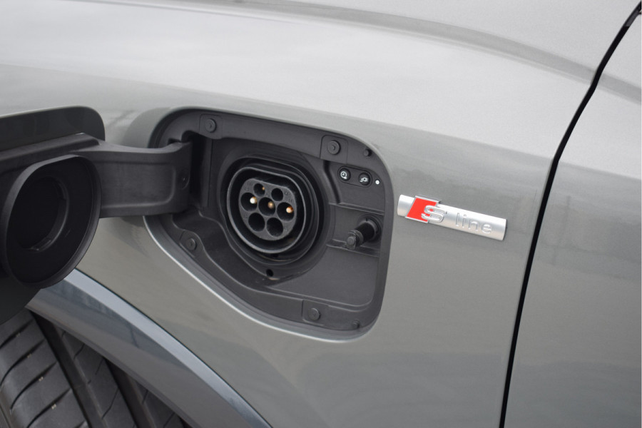 Audi Q3 45 TFSI e S-line | Pano | Leer | B&O | 360 camera | Trekhaak | LED | 20"