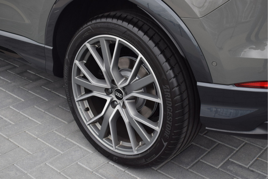 Audi Q3 45 TFSI e S-line | Pano | Leer | B&O | 360 camera | Trekhaak | LED | 20"