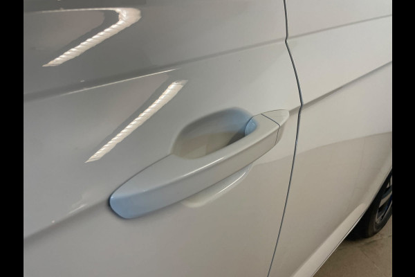 Volkswagen Polo 1.0 TSI Life Business Multimedia CLIMA CRUISE PARKEERSENSOREN APPLE CARPLAY STOELVERWARMING TREKHAAK NIEUW MODEL
