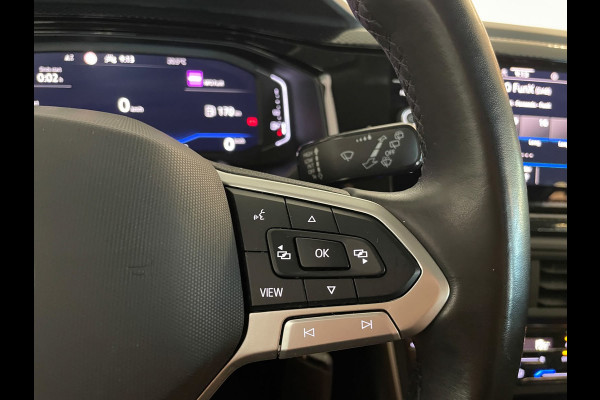 Volkswagen Polo 1.0 TSI Life Business Multimedia CLIMA CRUISE PARKEERSENSOREN APPLE CARPLAY STOELVERWARMING TREKHAAK NIEUW MODEL