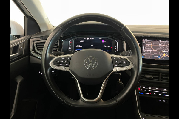 Volkswagen Polo 1.0 TSI Life Business Multimedia CLIMA CRUISE PARKEERSENSOREN APPLE CARPLAY STOELVERWARMING TREKHAAK NIEUW MODEL