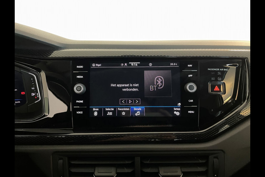 Volkswagen Polo 1.0 TSI Life Business Multimedia CLIMA CRUISE PARKEERSENSOREN APPLE CARPLAY STOELVERWARMING TREKHAAK NIEUW MODEL