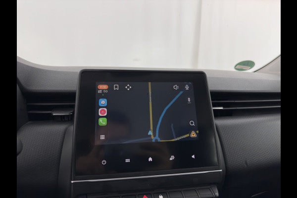 Renault Clio 1.6 E-Tech Hybrid 145 Equilibre (INCL.BTW) Aut. *FULL-LED | COMFORT-SEATS | CARPLAY | KEYLESS | DAB+ | ECC | PDC | CRUISE | TOWBAR*