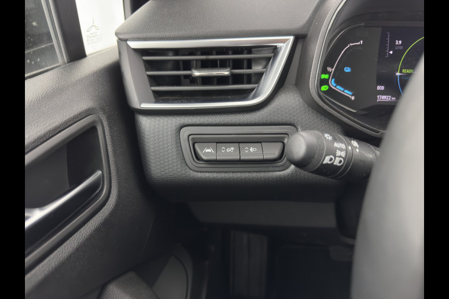 Renault Clio 1.6 E-Tech Hybrid 145 Equilibre (INCL.BTW) Aut. *FULL-LED | COMFORT-SEATS | CARPLAY | KEYLESS | DAB+ | ECC | PDC | CRUISE | TOWBAR*