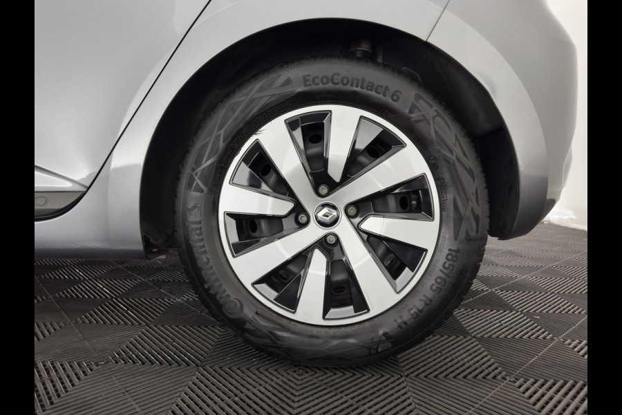 Renault Clio 1.6 E-Tech Hybrid 145 Equilibre (INCL.BTW) Aut. *FULL-LED | COMFORT-SEATS | CARPLAY | KEYLESS | DAB+ | ECC | PDC | CRUISE | TOWBAR*