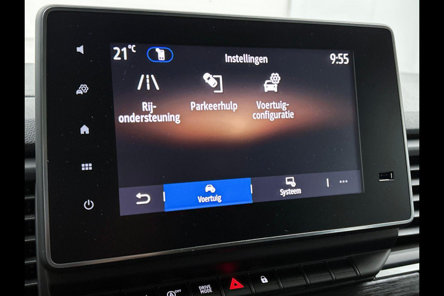 Renault Trafic 2.0 Blue dC1 150PK L2H1 Dubbele Cabine Automaat Navigatie Airco Lichtmetalen velgen Betimmering Trekhaak Camera Parkeer sensoren  Dab