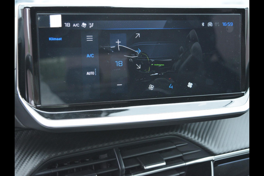 Peugeot 208 1.2 Hybrid 145 e-DCS6 GT l adaptief cruise control l navigatie l elektrisch verstelbare voorstoel(en) l 360 camera