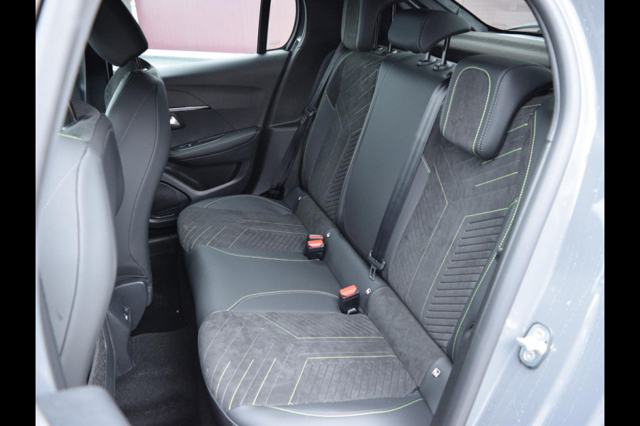 Peugeot 208 1.2 Hybrid 145 e-DCS6 GT l adaptief cruise control l navigatie l elektrisch verstelbare voorstoel(en) l 360 camera