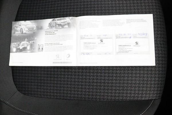 Peugeot 308 SW 1.2 *110PK*ECC*NAVI*CAM*HAAK*CRUISE*CARPLAY*
