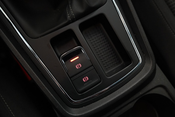 Seat Leon ST 1.0 EcoTSI Style Business Intense Navigatie CruiseControl Trekhaak!