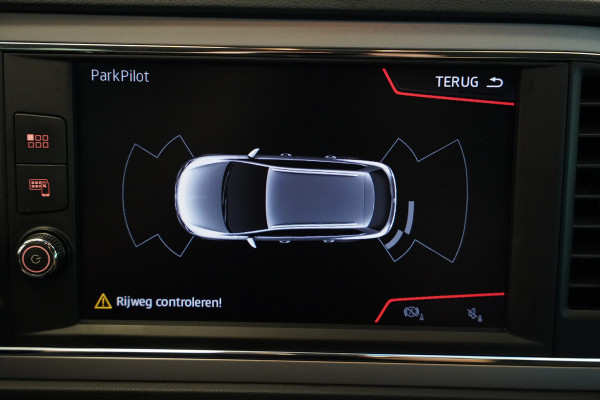 Seat Leon ST 1.0 EcoTSI Style Business Intense Navigatie CruiseControl Trekhaak!