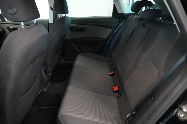 Seat Leon ST 1.0 EcoTSI Style Business Intense Navigatie CruiseControl Trekhaak!