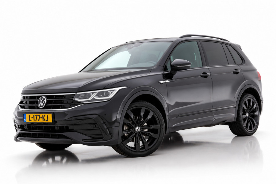 Volkswagen Tiguan 1.5 TSI R-Line Black Style | IQ.LIGHT | DEALER OND. | PANODAK | ADAPTIEVE CRUISE CONTROLE
