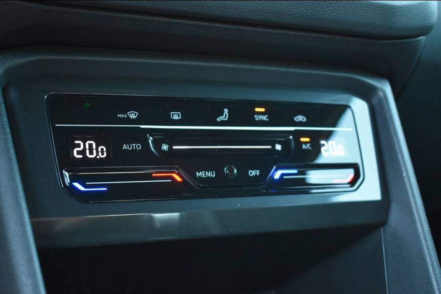 Volkswagen Tiguan 1.5 TSI R-Line Black Style | IQ.LIGHT | DEALER OND. | PANODAK | ADAPTIEVE CRUISE CONTROLE