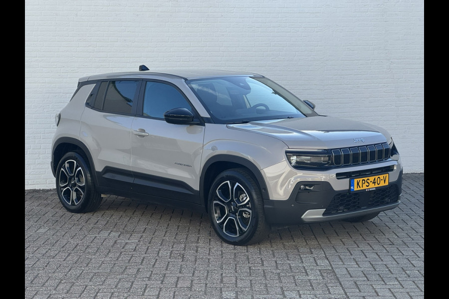 Jeep Avenger Summit 54 kWh SOH 96% Clima Camera Cruise Carplay PDC voor en achter Half Leder
